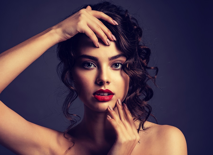 8 تکنیک برای تشخیص مدل مو براساس فرم صورت زنانه + تصویر